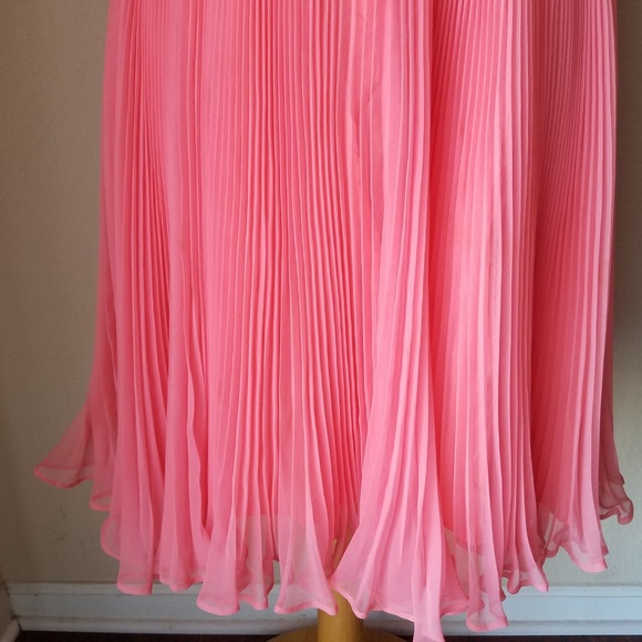 Miss Elliette Vintage Pink Cocktail Dress Earrings - Picture 5 of 8